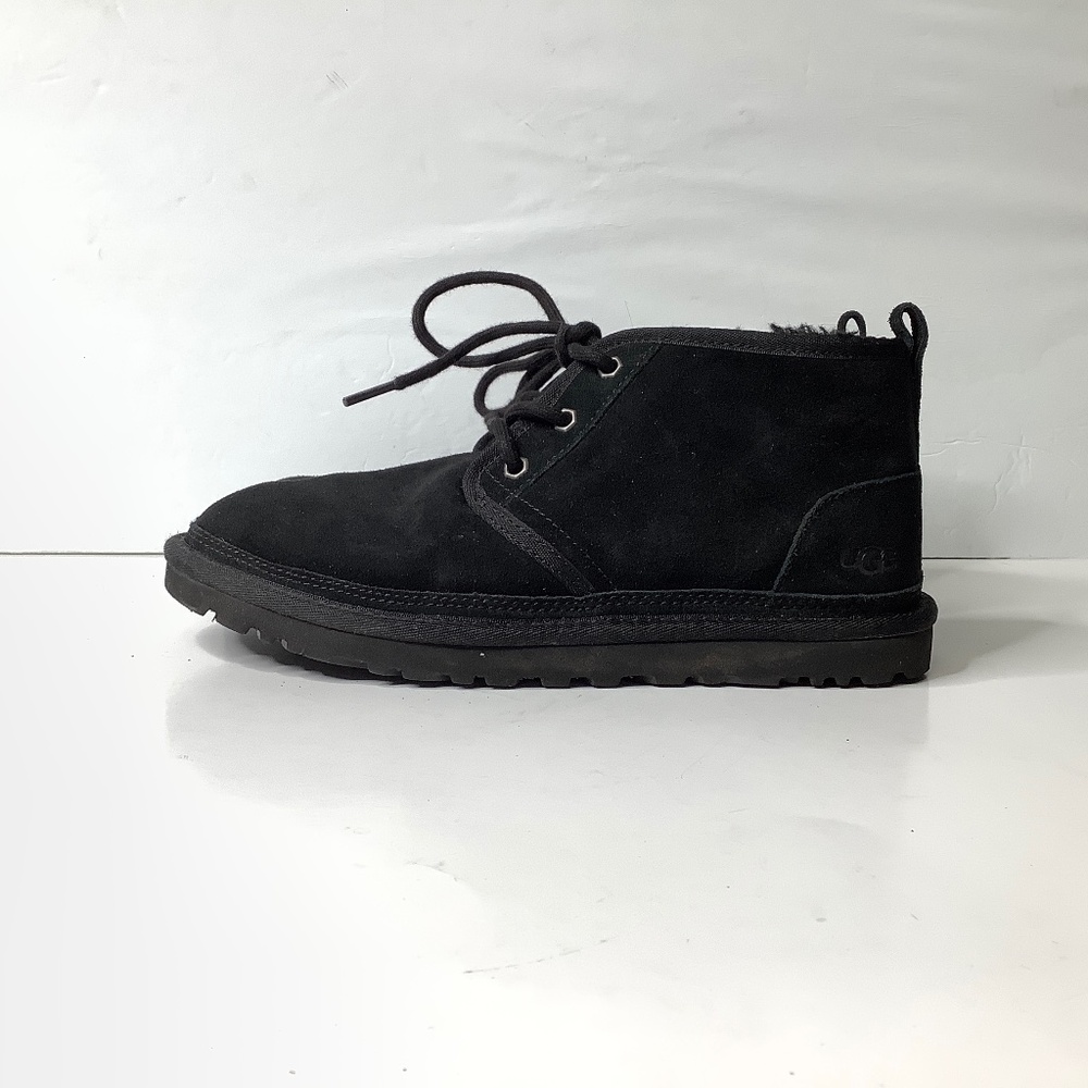 Ugg Neumele  short booties